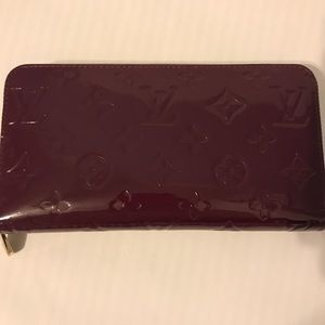 LV Brand new wallet.